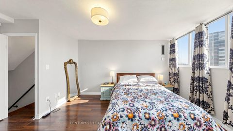 Photo 22 at 914 - 11 Wincott Drive, The Westway, Toronto