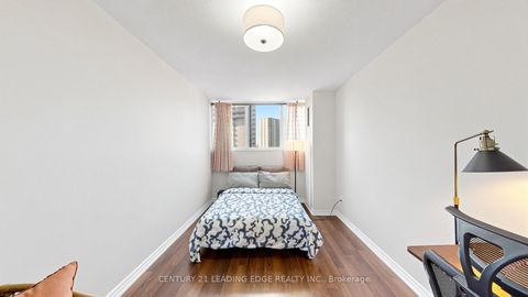 Photo 25 at 914 - 11 Wincott Drive, The Westway, Toronto