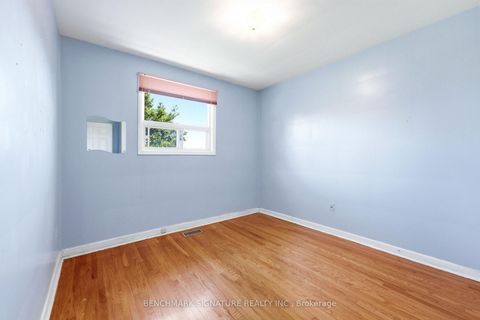 Photo 25 at 51 Baybrook Crescent, Woburn, Toronto