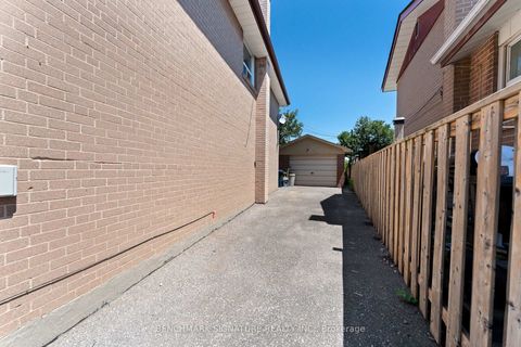 Photo 32 at 51 Baybrook Crescent, Woburn, Toronto