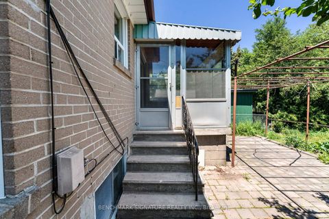 Photo 34 at 51 Baybrook Crescent, Woburn, Toronto