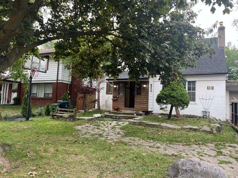 Photo 1 at 35 Luverne Avenue, Clanton Park, Toronto