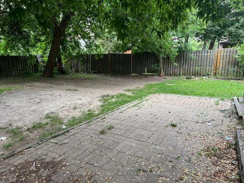Photo 25 at 35 Luverne Avenue, Clanton Park, Toronto