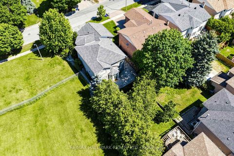 Photo 2 at 145 Old Surrey Lane, South Richvale, Richmond Hill