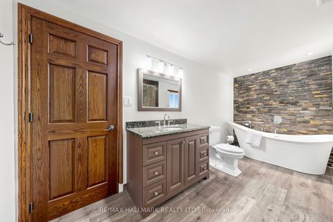 Photo 15 at 145 Old Surrey Lane, South Richvale, Richmond Hill