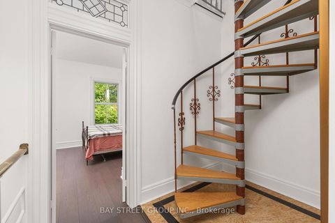 Photo 21 at 236 Seaton Street, Moss Park, Toronto