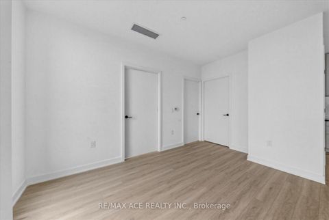 Photo 11 at 315 - 7439 Kingston Road, Rouge E11, Toronto