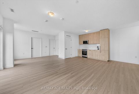 Photo 13 at 315 - 7439 Kingston Road, Rouge E11, Toronto