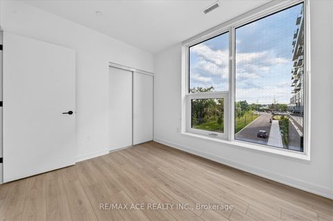 Photo 27 at 315 - 7439 Kingston Road, Rouge E11, Toronto