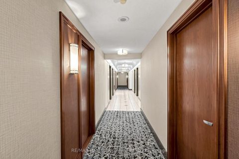 Photo 6 at 621 - 68 Corporate Drive, Woburn, Toronto