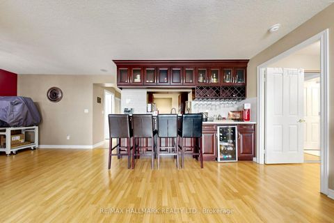 Photo 11 at 621 - 68 Corporate Drive, Woburn, Toronto