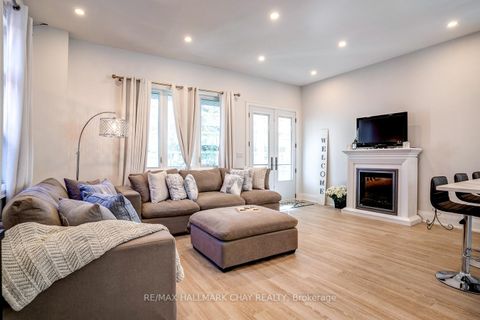 Photo 6 at 611 Northcliffe Boulevard, Oakwood Village, Toronto