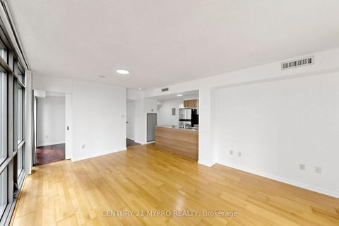 Photo 4 at 708 - 38 Grenville Street, Bay Street Corridor, Toronto
