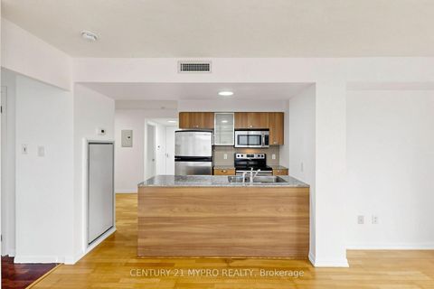 Photo 8 at 708 - 38 Grenville Street, Bay Street Corridor, Toronto