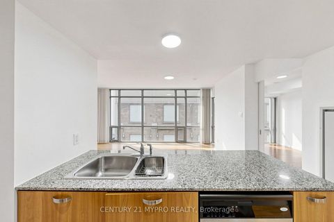 Photo 14 at 708 - 38 Grenville Street, Bay Street Corridor, Toronto