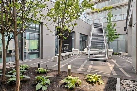 Photo 37 at 708 - 38 Grenville Street, Bay Street Corridor, Toronto