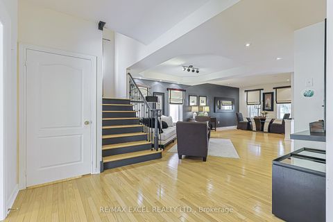 Photo 5 at 173 Selwyn Road, Jefferson, Richmond Hill
