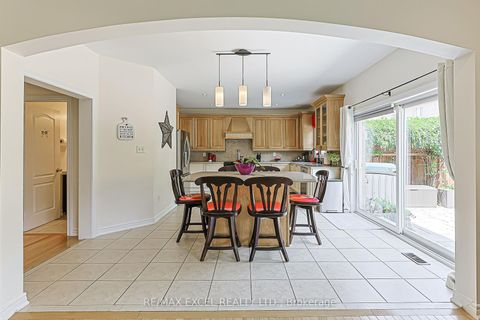 Photo 8 at 173 Selwyn Road, Jefferson, Richmond Hill