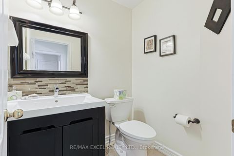 Photo 12 at 173 Selwyn Road, Jefferson, Richmond Hill