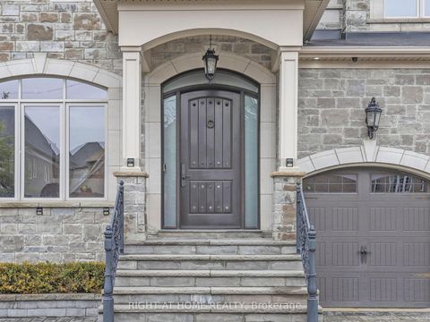 Photo 2 at 80 Puccini Drive, Oak Ridges, Richmond Hill