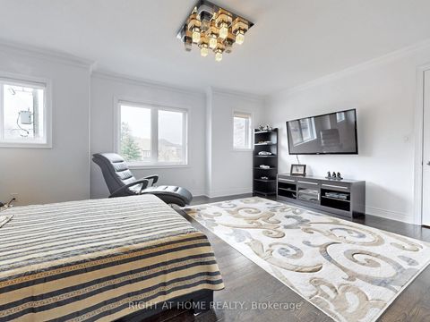 Photo 27 at 80 Puccini Drive, Oak Ridges, Richmond Hill