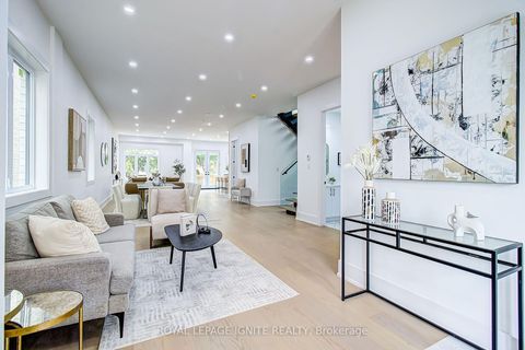 Photo 3 at 6 McCowan Road, Cliffcrest, Toronto