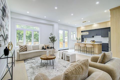 Photo 7 at 6 McCowan Road, Cliffcrest, Toronto