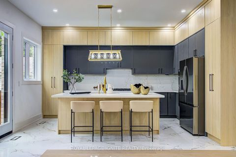 Photo 8 at 6 McCowan Road, Cliffcrest, Toronto