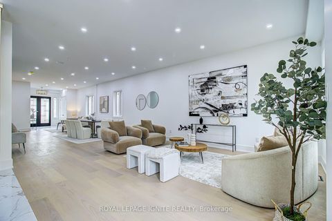 Photo 10 at 6 McCowan Road, Cliffcrest, Toronto