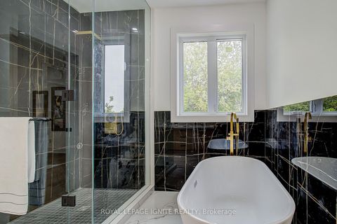 Photo 23 at 6 McCowan Road, Cliffcrest, Toronto