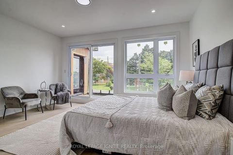 Photo 32 at 6 McCowan Road, Cliffcrest, Toronto