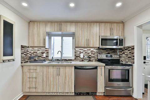 Photo 7 at 255 Parkway Avenue, Keswick South, Georgina