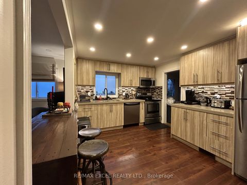 Photo 10 at 255 Parkway Avenue, Keswick South, Georgina