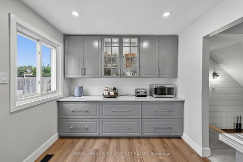 Photo 13 at 12 Davies Crescent, Grove East, Barrie