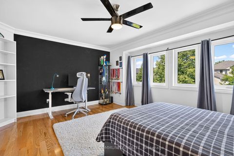 Photo 23 at 15 Klamath Court, Maple, Vaughan