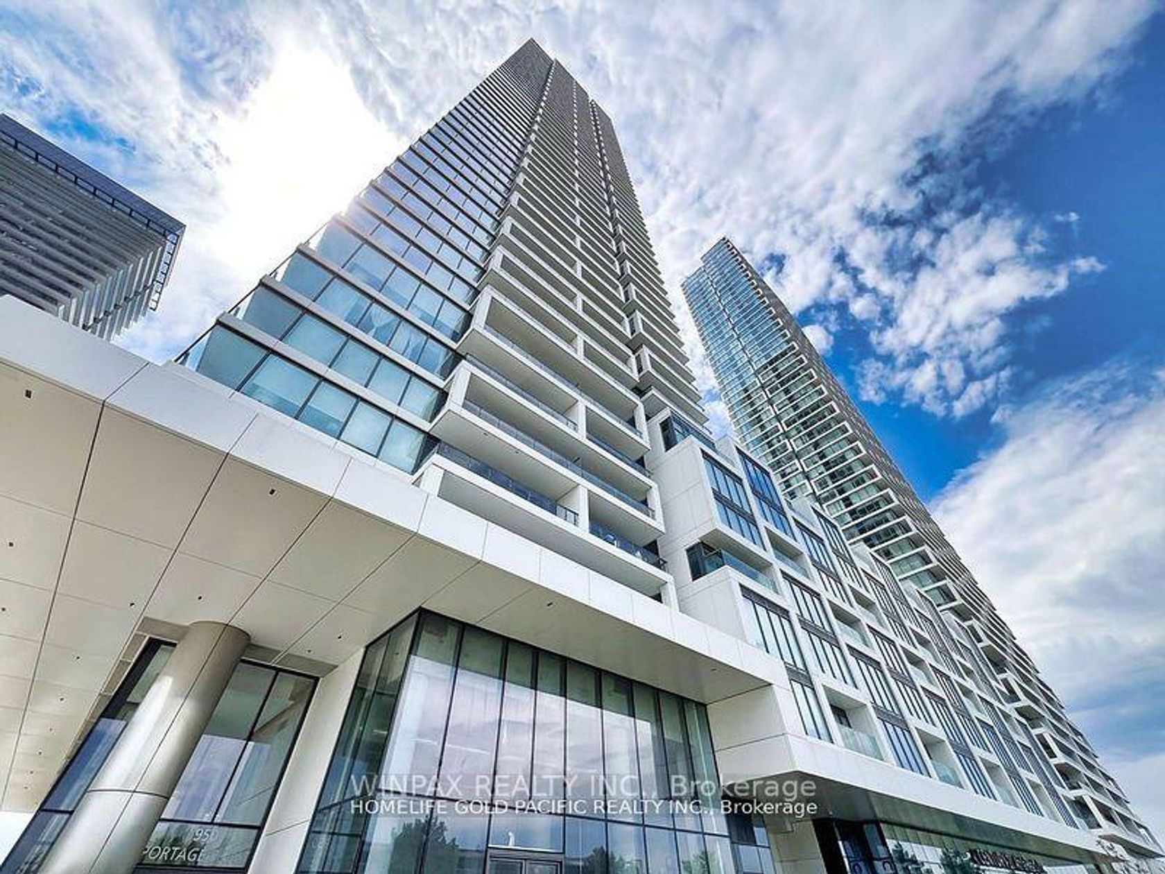 3715 - 950 Portage Parkway, Vaughan Corporate Centre, Vaughan photo number 2