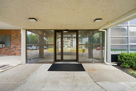 Photo 3 at 903 - 3380 Eglinton Avenue, Scarborough Village, Toronto