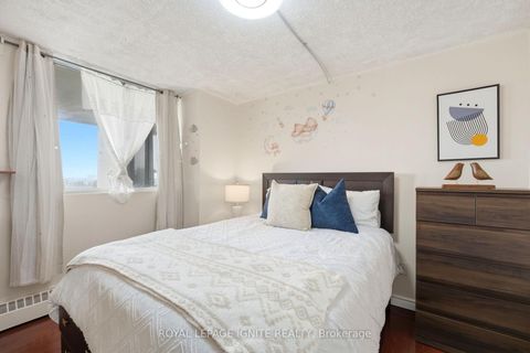 Photo 16 at 903 - 3380 Eglinton Avenue, Scarborough Village, Toronto