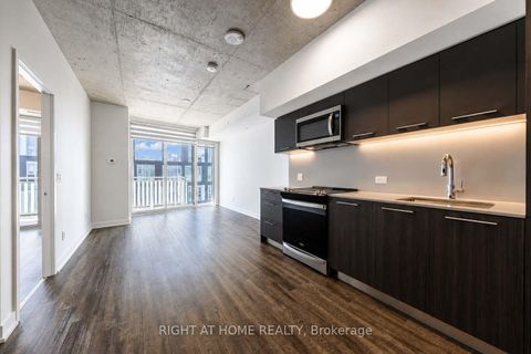 Photo 7 at 903 - 45 BASEBALL Place, South Riverdale, Toronto