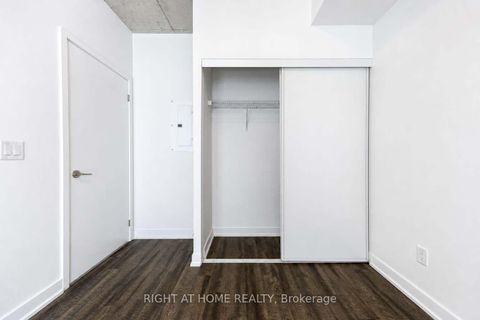 Photo 19 at 903 - 45 BASEBALL Place, South Riverdale, Toronto