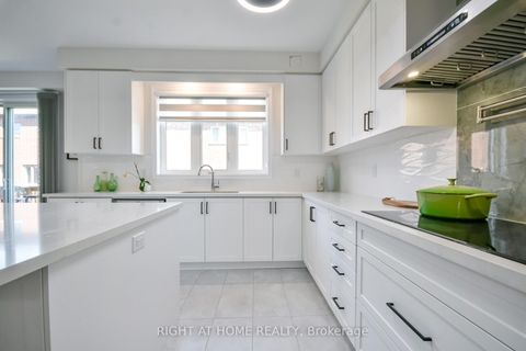 Photo 13 at 243 CENTRE Street, Stayner, Clearview