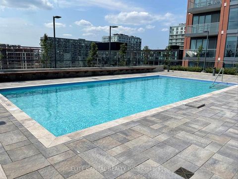 Photo 14 at 740 - 31 Tippett Road, Clanton Park, Toronto
