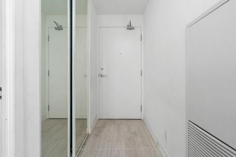 Photo 4 at 1503 - 5 Buttermill Avenue, Vaughan Corporate Centre, Vaughan