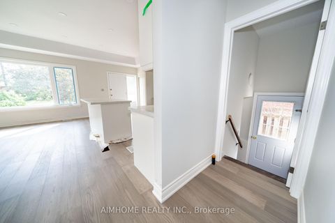 Photo 6 at 36 Moraine Hill Drive, Sullivan, Toronto