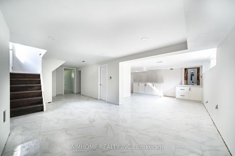 Photo 12 at 36 Moraine Hill Drive, Sullivan, Toronto