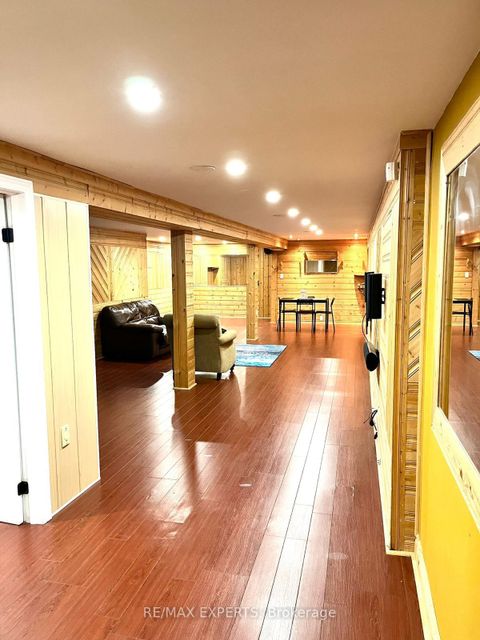 Photo 24 at 284 Murray Drive, Aurora Village, Aurora