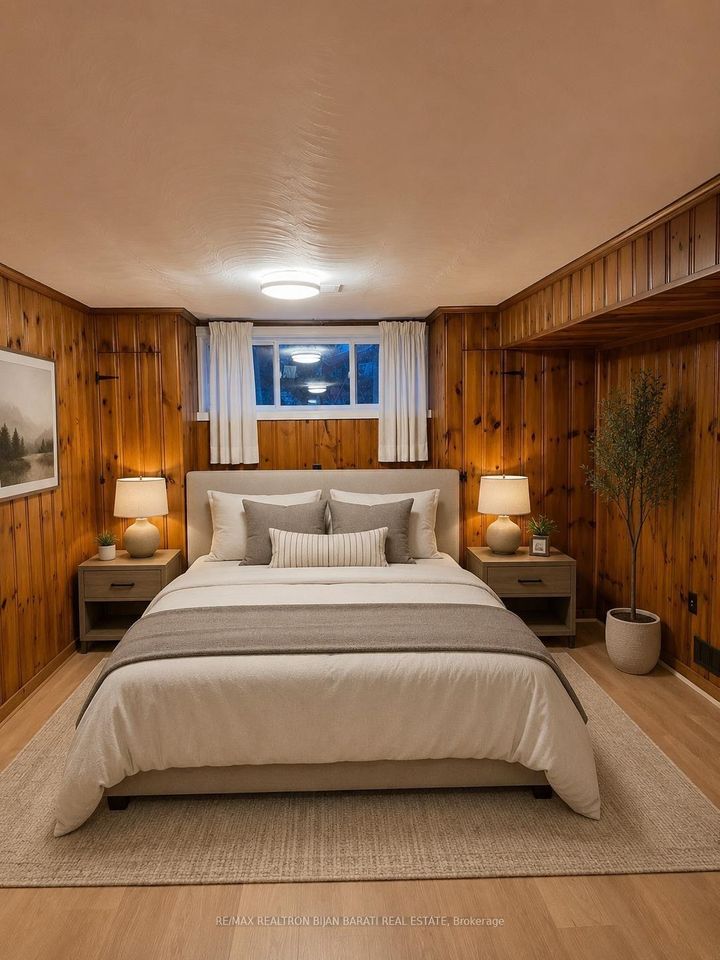 Photo 17 at 33 Sumner Heights Drive, Bayview Village, Toronto
