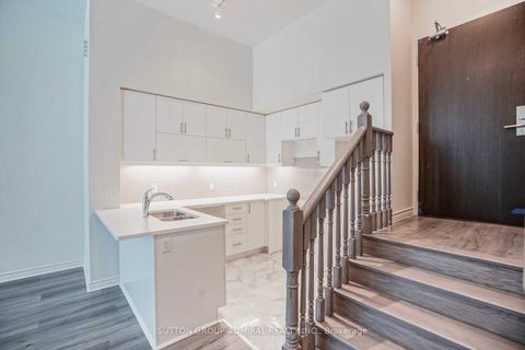 Photo 1 at Th 104 - 39 Annie Craig Drive, Mimico, Toronto