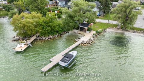 Photo 2 at 427 Lake Drive E, Historic Lakeshore Communities, Georgina