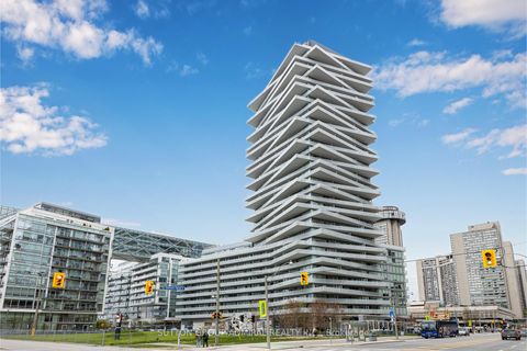 Photo 2 at 208 - 15 Queens Quay E, Waterfront Communities C8, Toronto